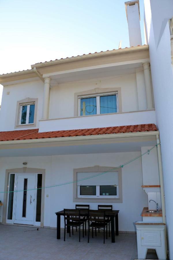 Alice'S House Villa Nazare Exterior photo